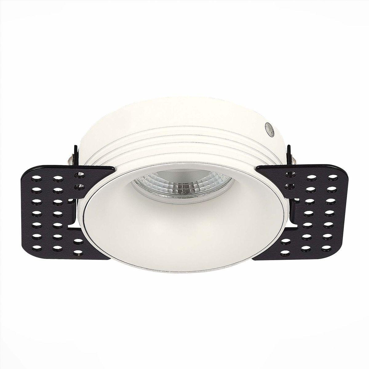 d945dd90b02eb656d0d1167bbca79f48