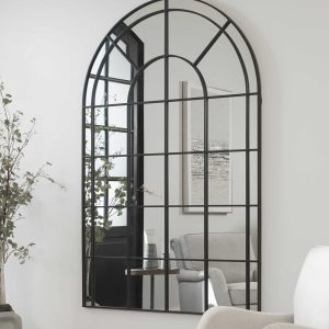 Чёрное зеркало в форме окна "Бишоп"