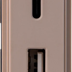 Vanguard Valero Зарядное устройство USB Стандарт A-С 5V 3100мА 1 модуль