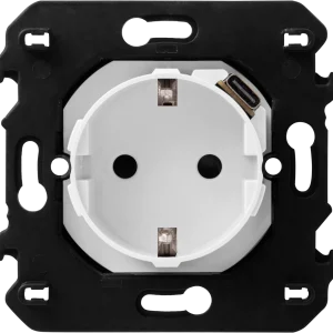 Vanguard Valero Розетка нем.ст. 2К+З со встр.зарядкой USB C + супп.2м ~250В 16А/=5В 1.5А 2 м. Белый