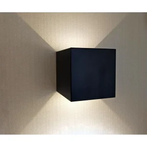 08585,19(3000K) Светильник Куб черный IP65 Led 6W