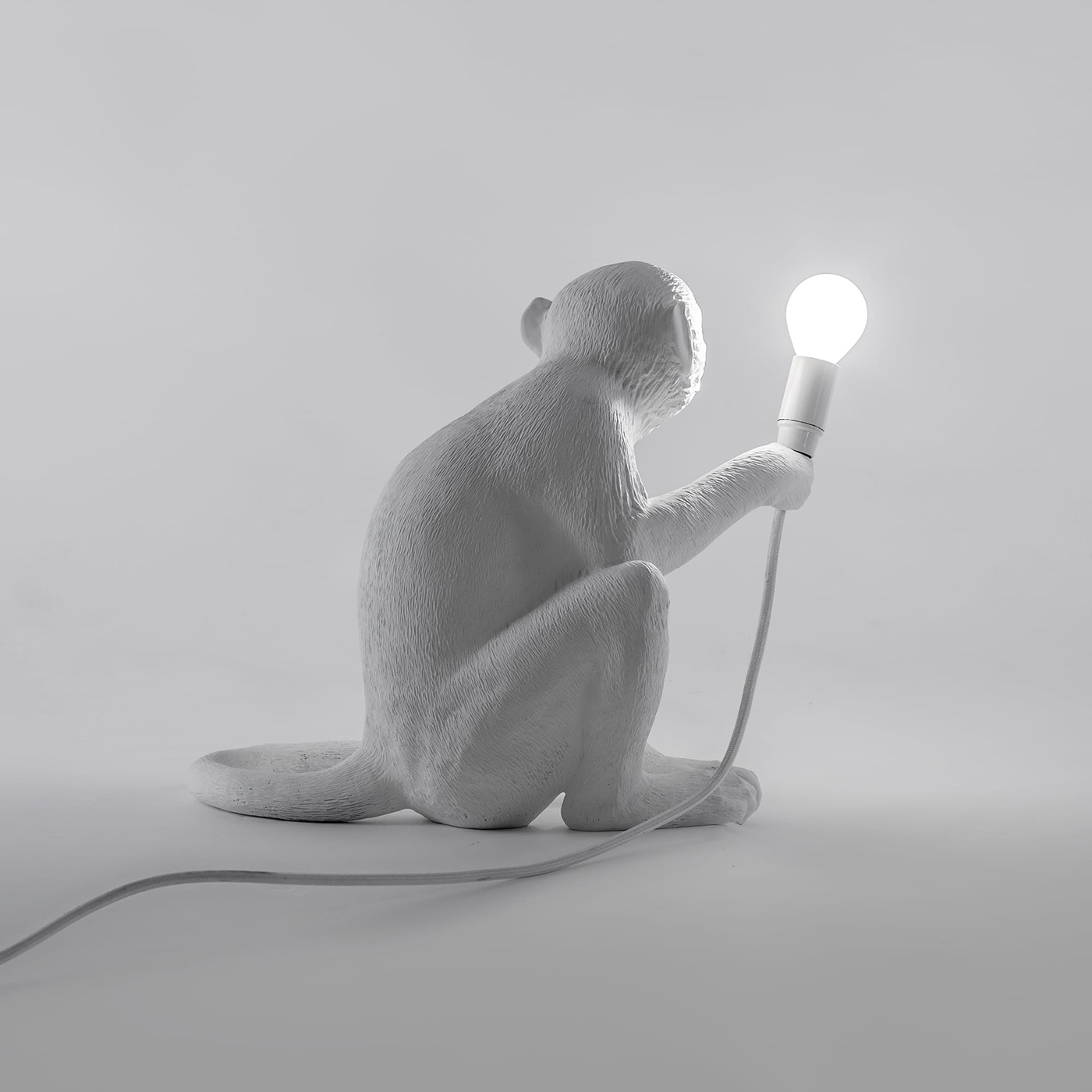 Настольная лампа Monkey Lamp Sitting