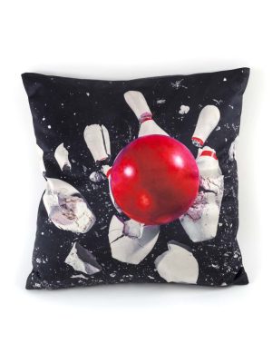 Подушка Toiletpaper Bowling