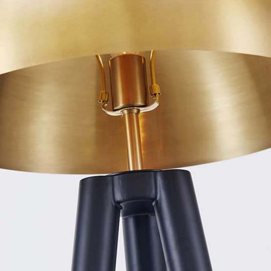 Настольная Лампа Matthew Fairbank Fife Tripod Table Lamp By Imperiumloft — изображение 3