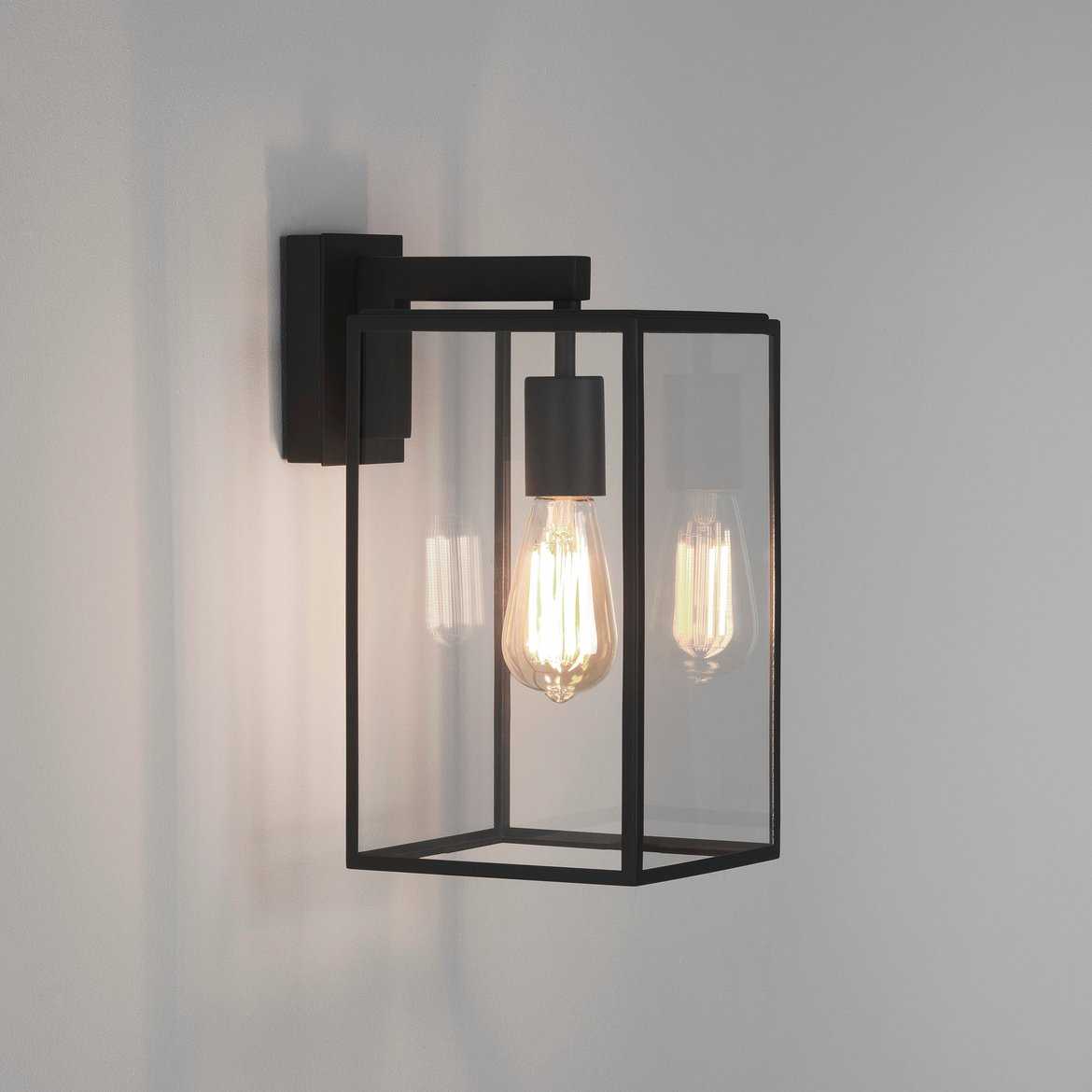23025-8049-boxlantern350