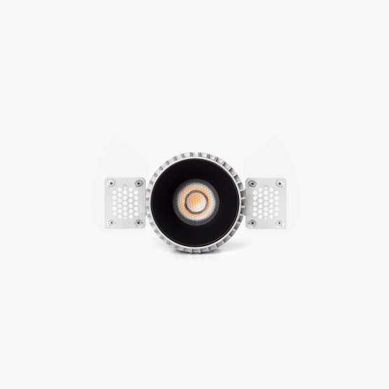 Tulipa Черный встраиваемый даунлайт без рамки 10W 24° 4000K CRI90 casambi