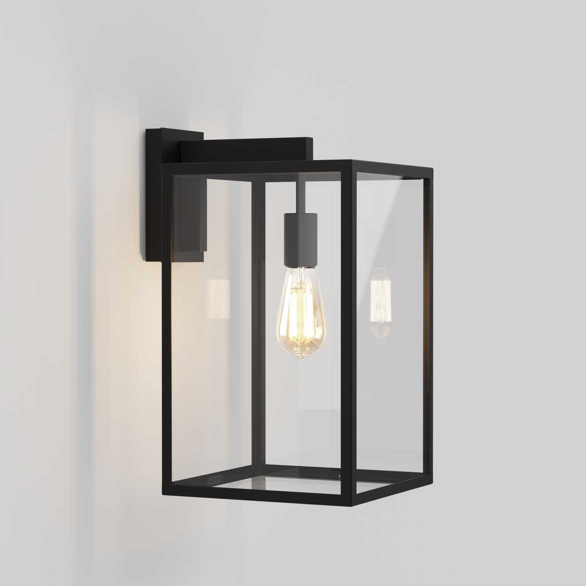 42248-1354007-box-lantern-450-3-4-on