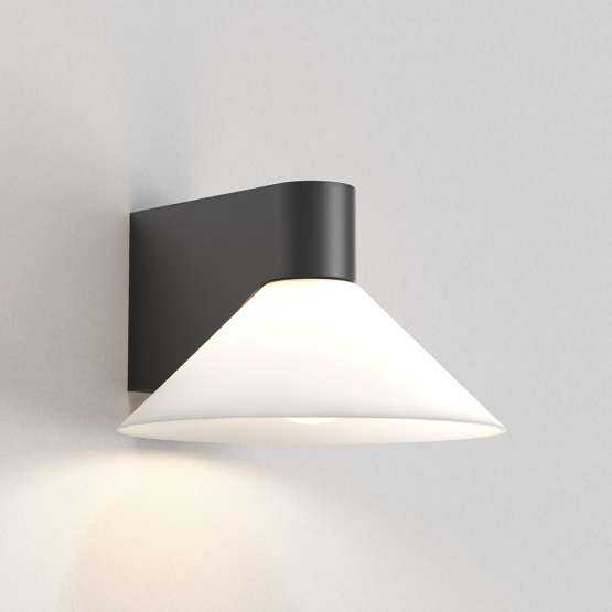 Astro Conic. Art. 1451002. IP44