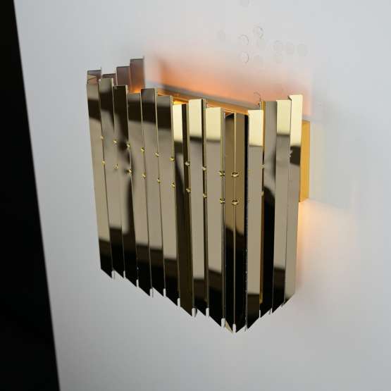 Бра Grace Lightning Facet Wall Lamp By Imperiumloft — изображение 2