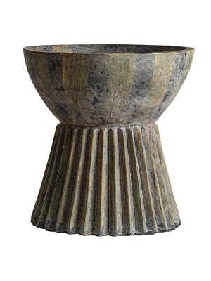 Амфора из гофрированного камня 33973