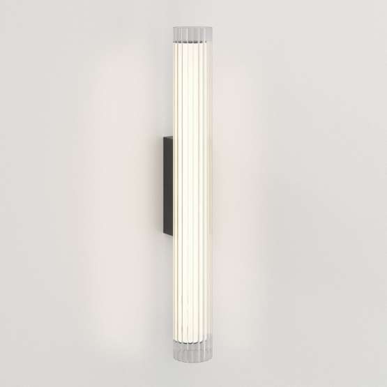 io 665. Art. 1409059. IP 44