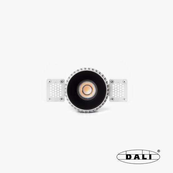 Tulipa Черный встраиваемый даунлайт без рамки 7W 24° 3000K CRI90 DALI