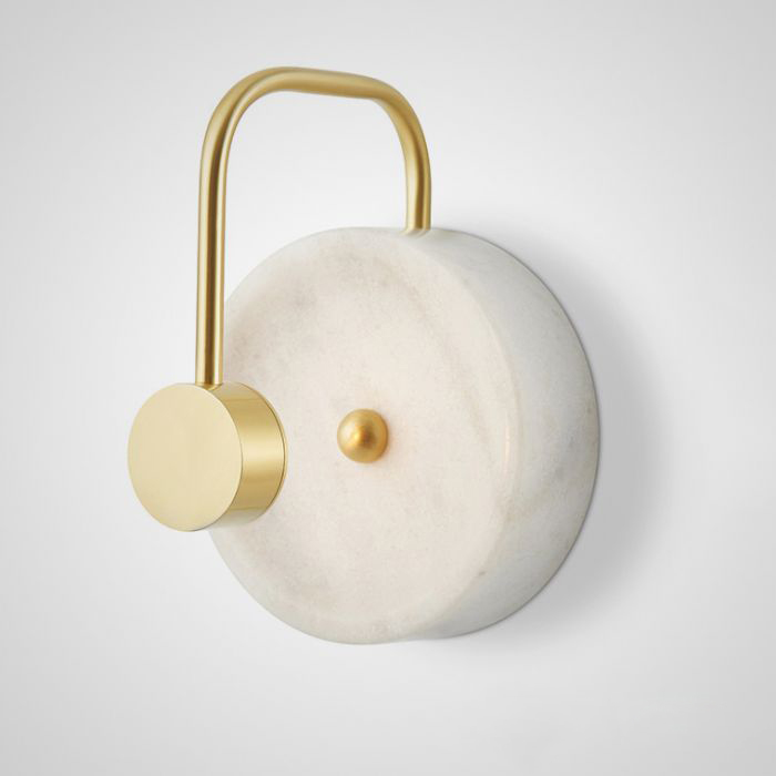 gottby01-1-700x700