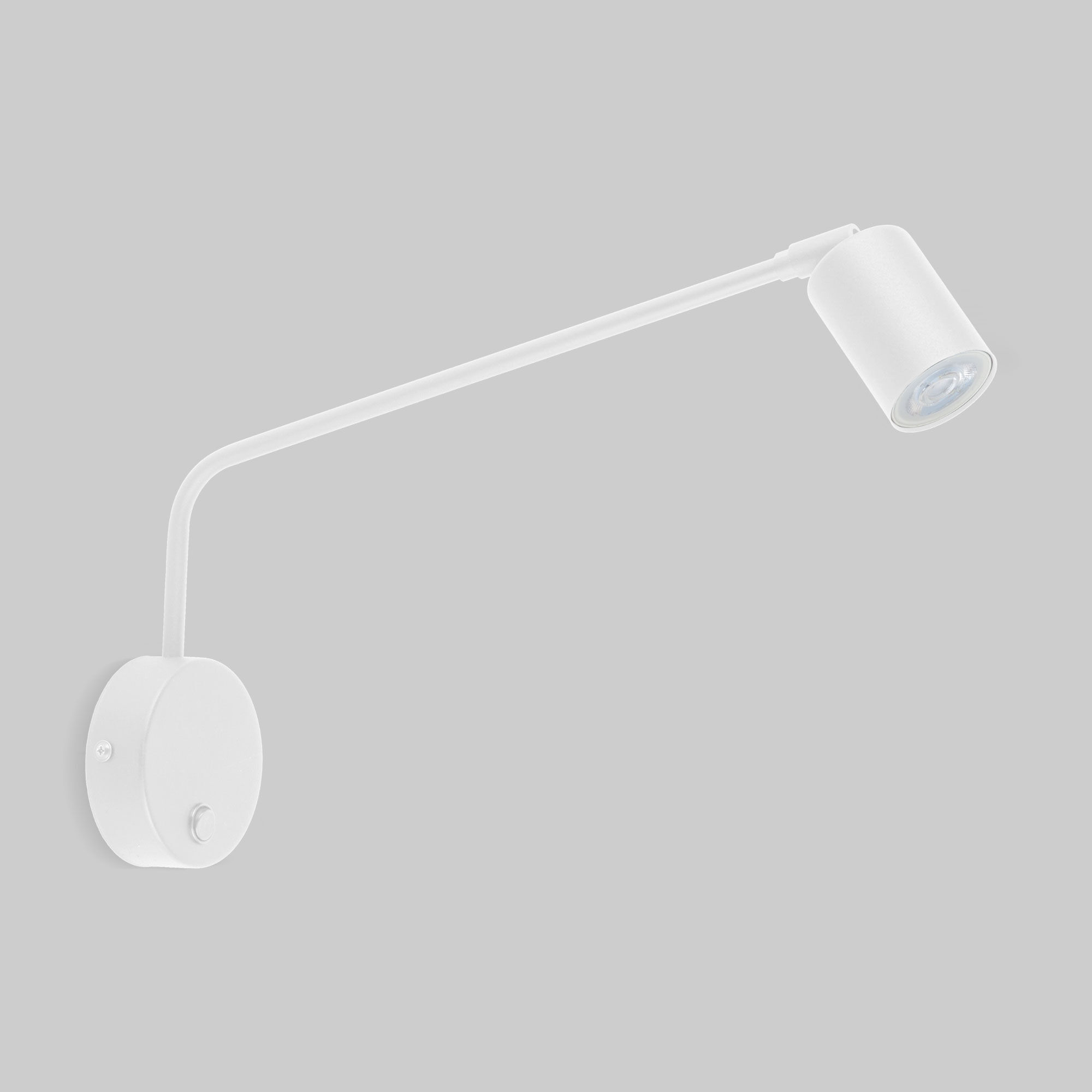 nastennyy-svetilnik-4744-logan-white-a065374-0001