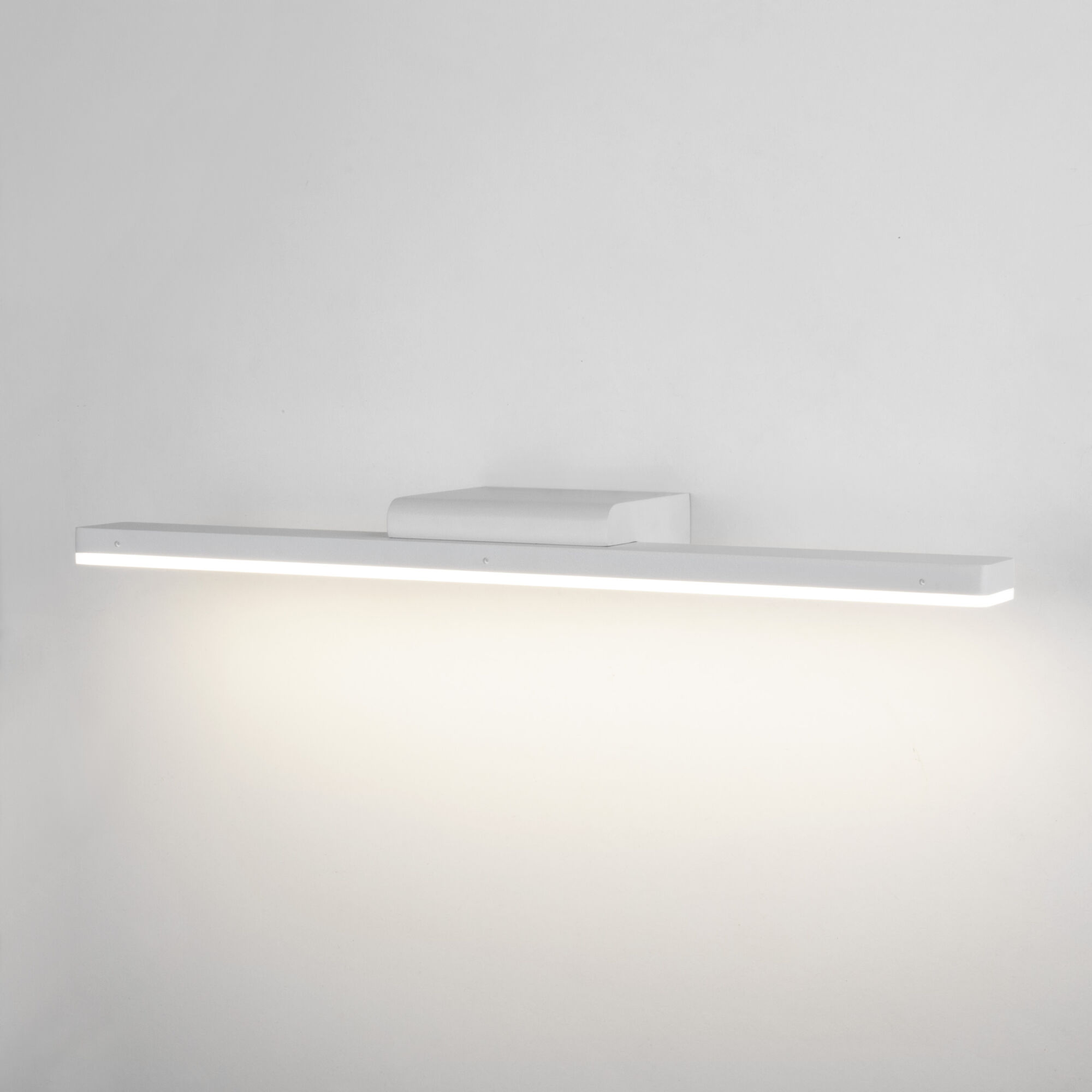 nastennyy-svetodiodnyy-svetilnik-protect-led-mrl-led-1111-belyy-a052870_0001