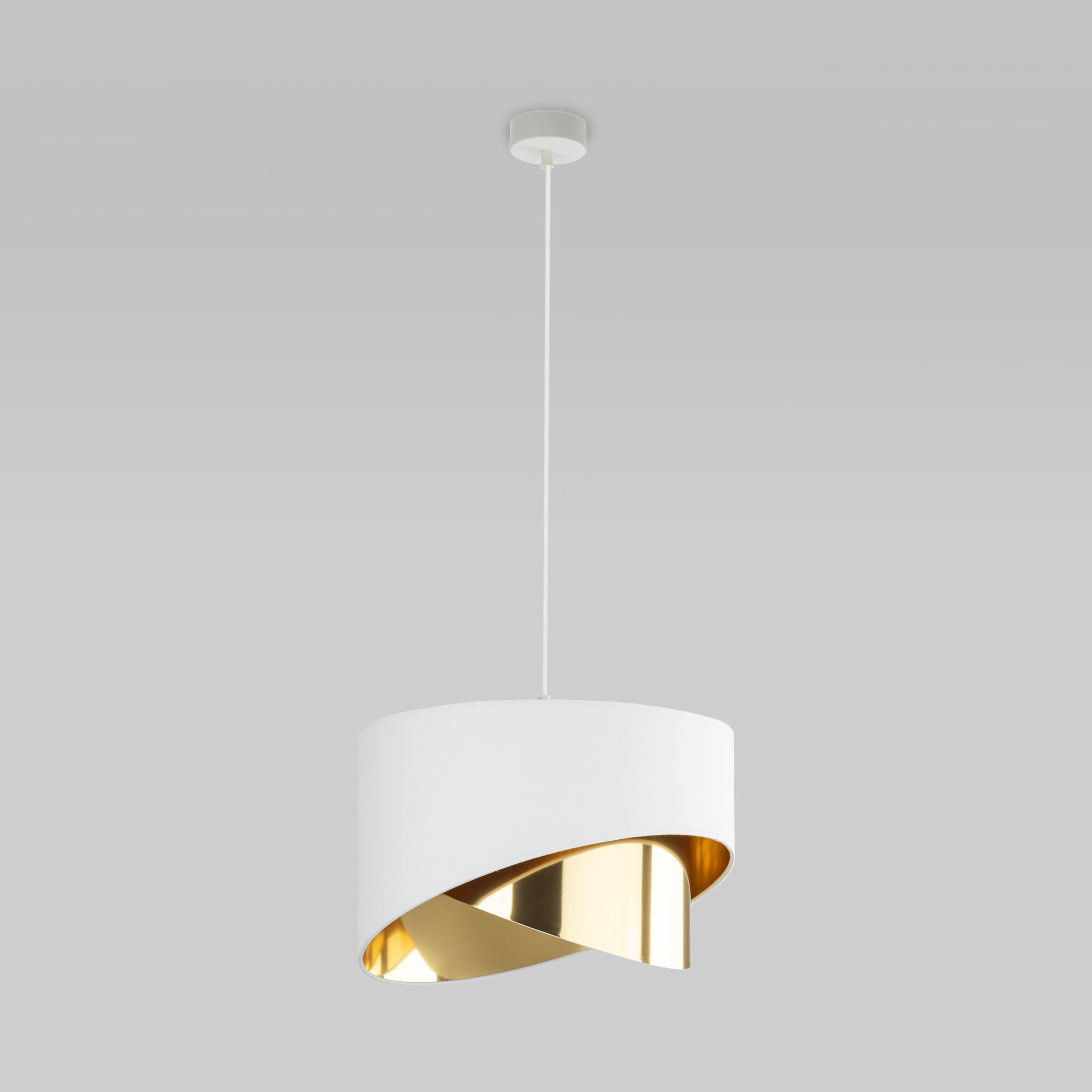 podvesnoy-svetilnik-s-tkanevym-abazhurom-4820-grant-white-a066423-0001