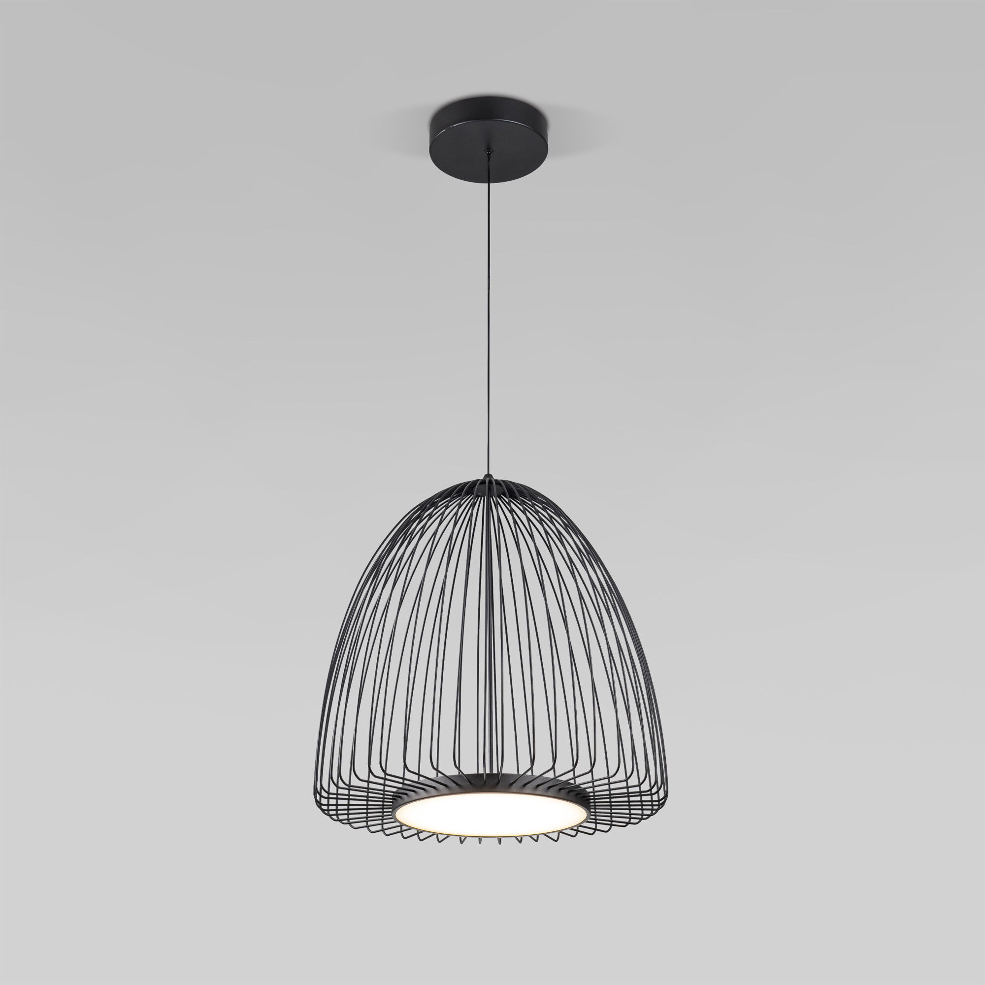 podvesnoy-svetodiodnyy-svetilnik-40010-1-led-chernyy-a069296-0001