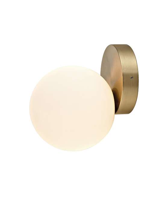 8126 Nowodvorski ICE BALL