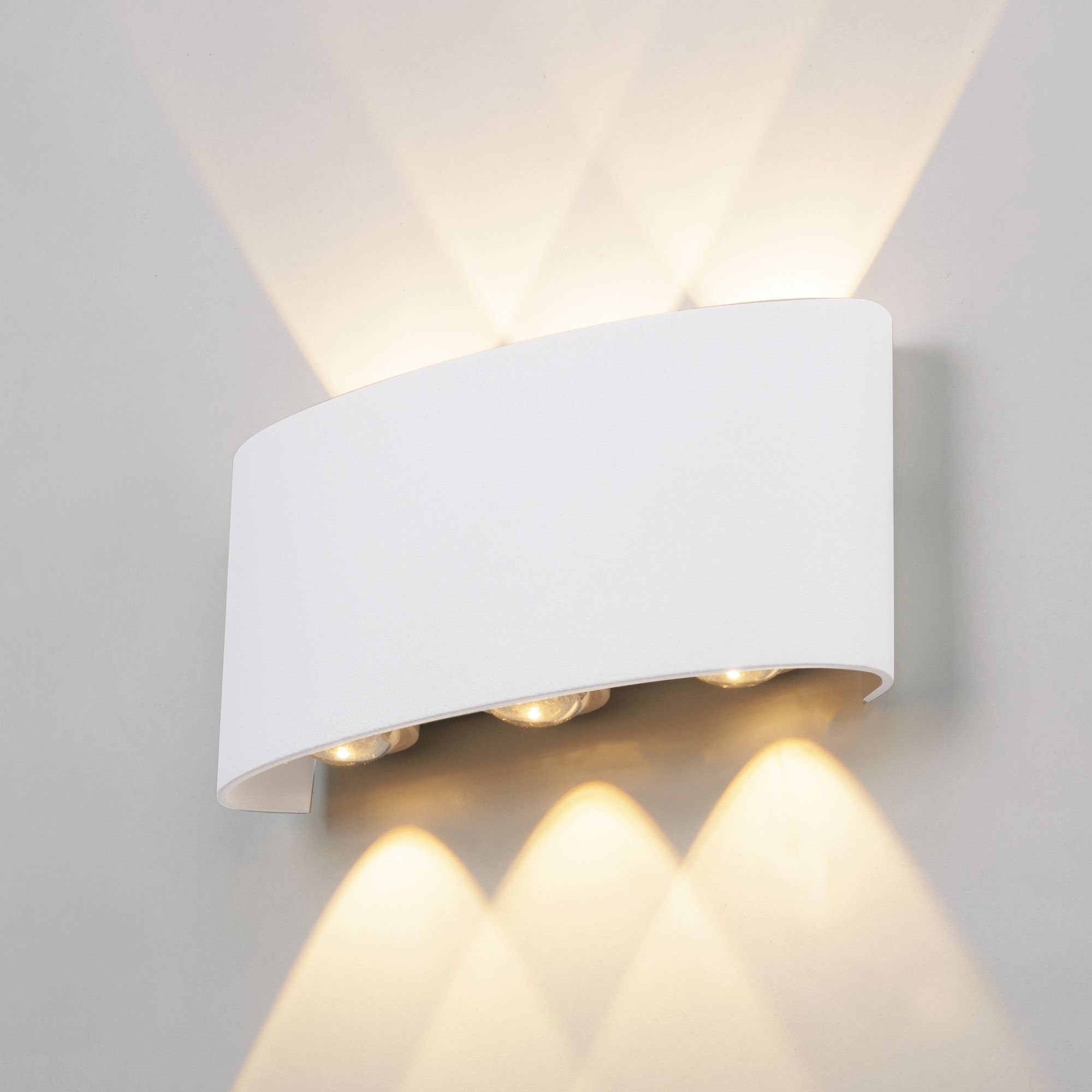 twinky-trio-belyy-ulichnyy-nastennyy-svetodiodnyy-svetilnik-1551-techno-led-a038420_0020