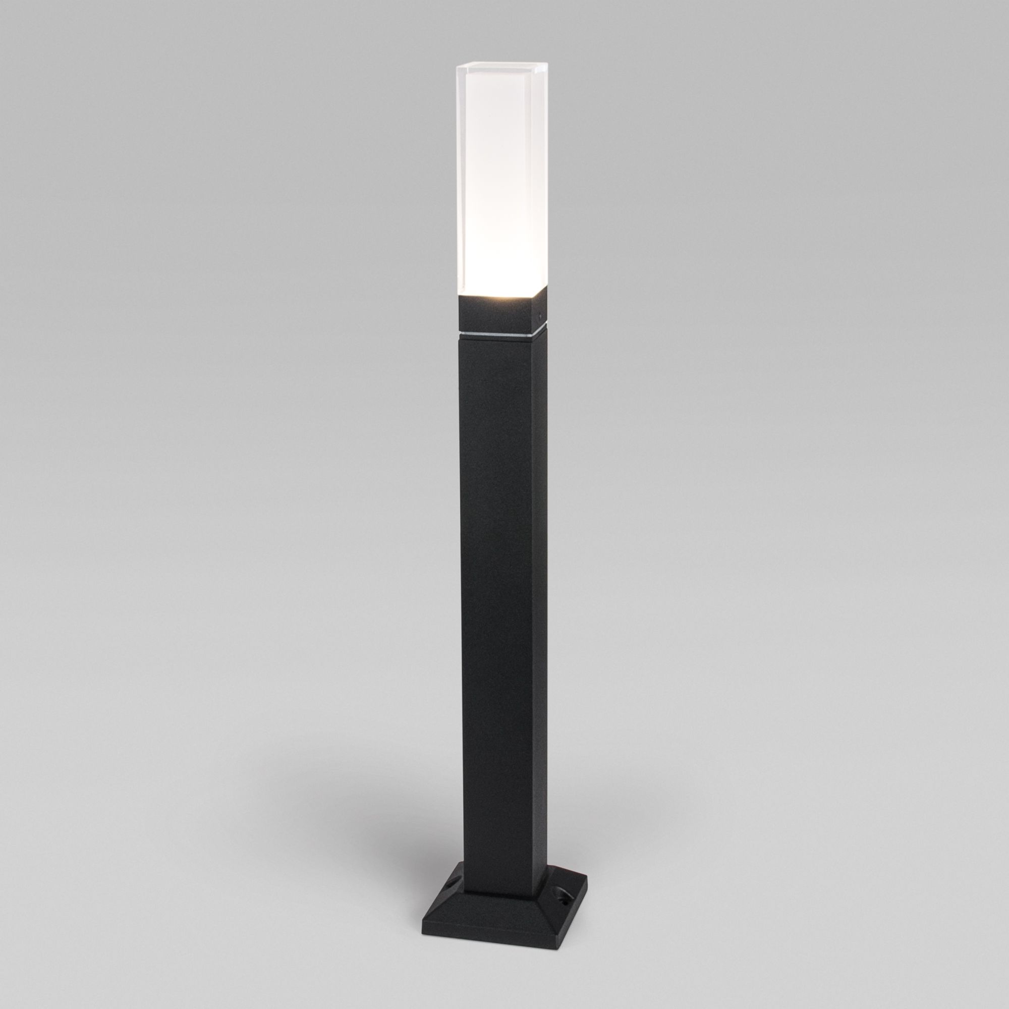 ulichnyy-landshaftnyy-svetodiodnyy-svetilnik-ch-rnyy-ip54-1537-techno-led-a052860_0002