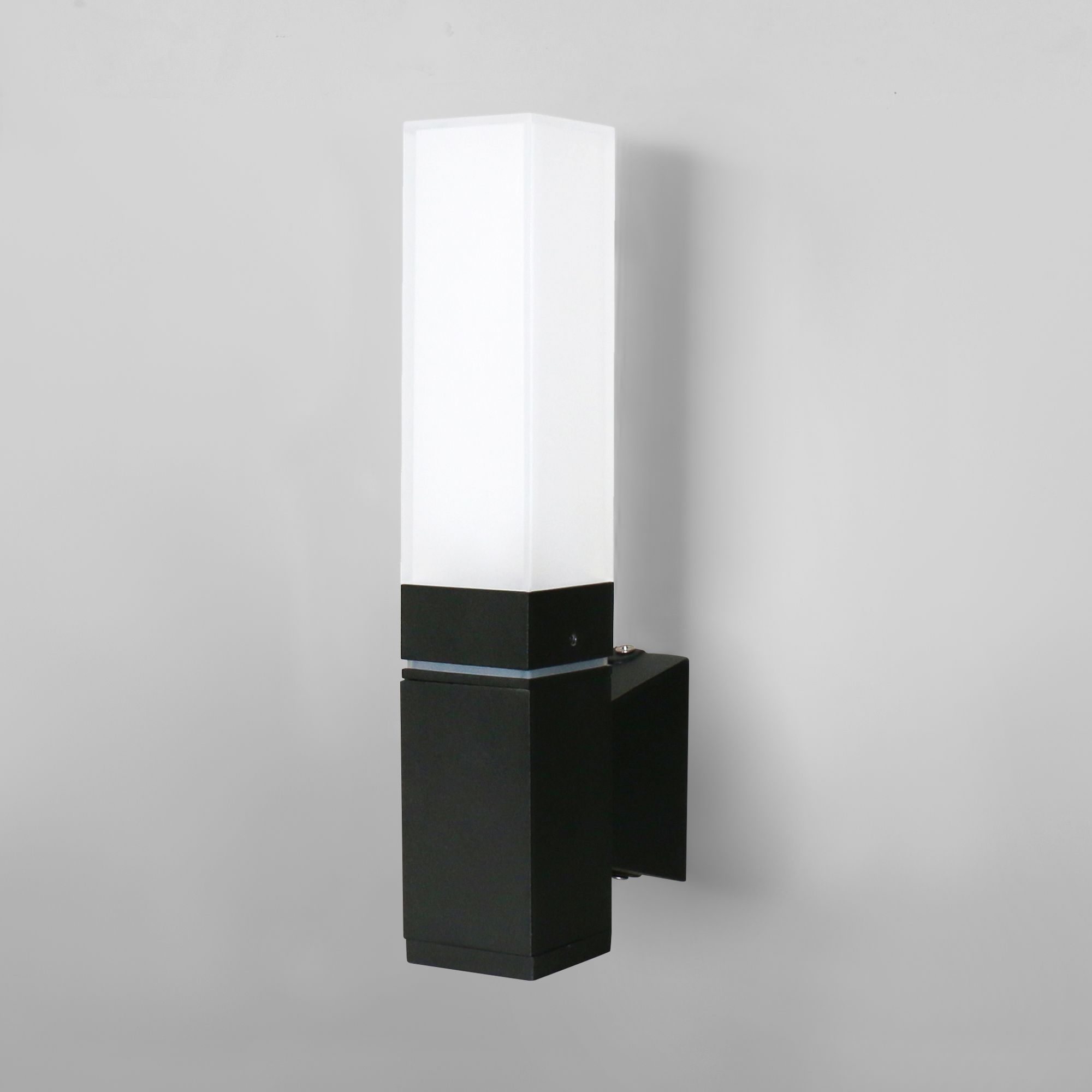 ulichnyy-svetodiodnyy-svetilnik-ip54-1534-techno-led-a052856_0001