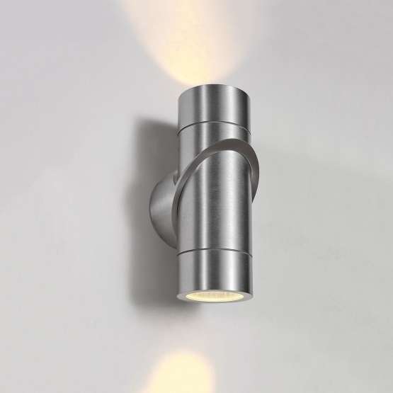 Пылевлагозащиwbrщенный светодиодный светильник Vortex IP54 1553 Techno LED
                    хром