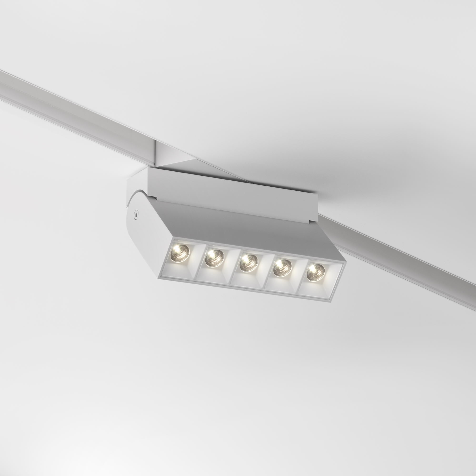 render_main_image_tr077-2-10w3k-w_standard_79