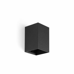 LUNE Черный квадратный настенный светильник с рифлением 1xGU10