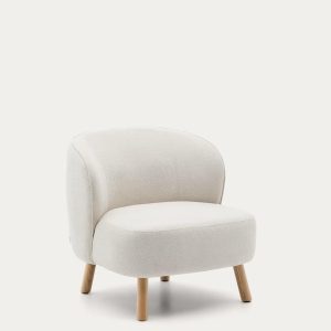 Кресло Ulit из бежевого шенилла с ножками из бука в натуральной отделке