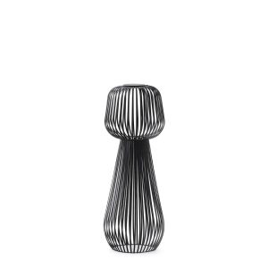 Уличный торшер Reiba из металла черного цвета на солнечной батарее