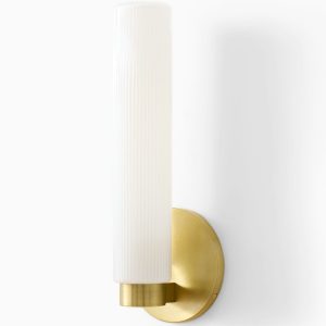 Золотое бра "Батлер" с белым плафоном