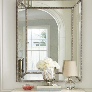 Зеркало в серебряной раме "Джонатан"