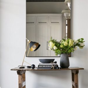 Зеркало в чёрной раме "Ноулз"