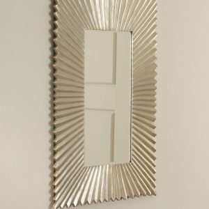 Серебряное настенное зеркало "Майлз"