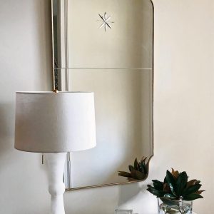 Золотое настенное зеркало "Тартюф"