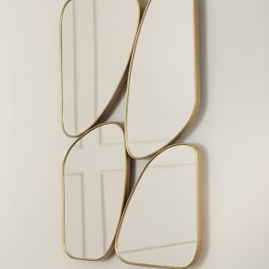 Золотое настенное зеркало "Муан"