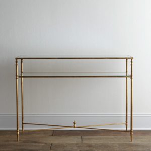 Золотая консоль "Хьюго"