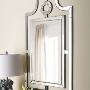 Настенное зеркало "Мадлен"