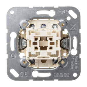 531-41U Кнопка 1-клавишная 10A в нейтральном положении